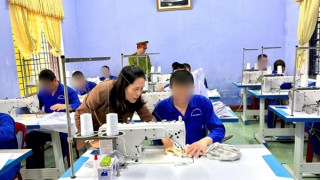 Hành trang trở về cho những người lầm lỡ