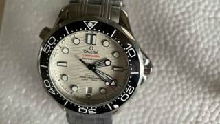 Phát hiện lô hàng có 874 chiếc đồng hồ nghi vấn xâm phạm quyền sở hữu trí tuệ