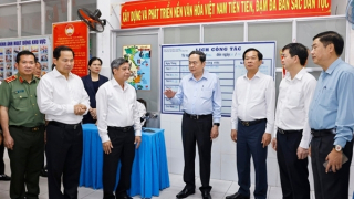 Chủ tịch Quốc hội: Cần Thơ đẩy mạnh chuyển đổi số trong tổ chức bầu cử