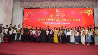 Hội Nhà văn Việt Nam kết nạp 62 hội viên mới
