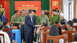 Tổ chức bầu cử đúng pháp luật, an toàn, tiết kiệm, thực sự là Ngày hội của toàn dân