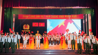 Rực rỡ sắc màu chương trình nghệ thuật “Mừng Đảng quang vinh - Mừng xuân đất nước”