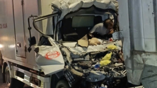 Tài xế xe tải tử vong sau va chạm liên hoàn trên cao tốc