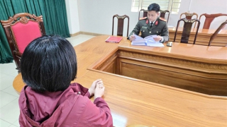 Tung tin thất thiệt “ăn tiết canh dê nghi bị liên cầu lợn”, một phụ nữ bị xử phạt