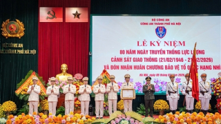 CSGT Thủ đô vinh dự đón nhận Huân chương Bảo vệ Tổ quốc hạng Nhì