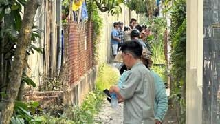 Hai vợ chồng tử vong bất thường trong nhà tại xã Hóc Môn