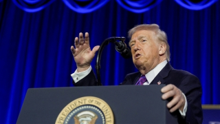 Nhà Trắng phát thông điệp kép trước thềm đàm phán với Iran