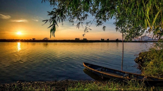 Tìm về bến đợi