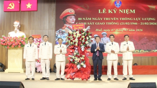 Trong 10 năm có 1.124 lượt tập thể, cá nhân CSGT Công an TP Huế được các cấp khen thưởng