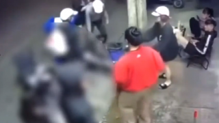 Đang ngồi uống nước với bạn, nam sinh bị đánh hội đồng dẫn đến tử vong