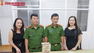 Công an phường ở Cần Thơ hỗ trợ người dân nhận lại gần 1 tỷ đồng chuyển nhầm