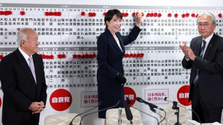 Nữ Thủ tướng Nhật Bản tạo dấu ấn lịch sử