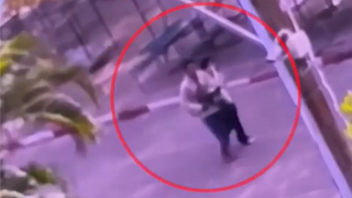 Nổ súng, bắt giữ hàng trăm con tin tại trường học Thái Lan