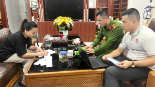 Thu giữ hơn 2 tấn tang vật trong đường dây sản xuất thuốc tăng cân giả