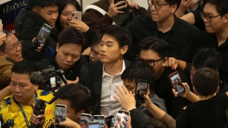 Vận động viên kiếm tiền từ quảng cáo: Làm sao cho hợp lý?