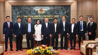 Thu hút nguồn lực trí tuệ của chuyên gia kiều bào trong xây dựng nền công nghiệp an ninh