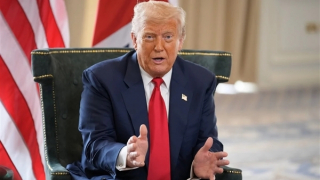 Tổng thống Trump điều thêm tàu sân bay tới Trung Đông để cảnh báo Iran?