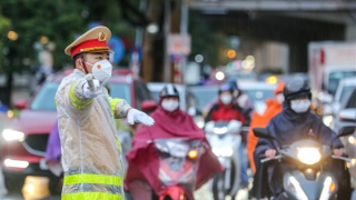 Hà Nội sáng có mưa nhỏ, vùng núi Bắc Bộ rét đậm