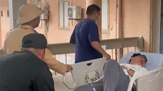 Tài xế đau bụng dữ dội trên cao tốc, CSGT kịp thời hỗ trợ đi cấp cứu