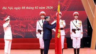Public Security Intelligence Force receives Hồ Chí Minh Order