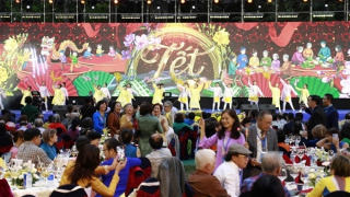 Tết là khi trái tim người Việt dù cách nhau ngàn cây số vẫn cùng chung một nhịp