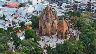 Du lịch Khánh Hòa bội thu 2.200 tỷ đồng trong 7 ngày Tết Nguyên đán Bính Ngọ