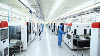 Doanh nghiệp tăng tốc đầu xuân, đơn hàng dồi dào