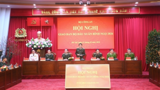 Bộ trưởng Lương Tam Quang: Công việc đánh giá bằng sản phẩm cụ thể và tác động xã hội thực chất