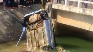 Vụ phát hiện xe ô tô và 2 thi thể dưới kênh: Gia đình từng lên mạng cầu cứu