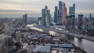 Bị cấm vận nặng nề, Nga vẫn đạt doanh thu 230 tỷ USD từ xuất khẩu dầu mỏ, khí đốt, than đá