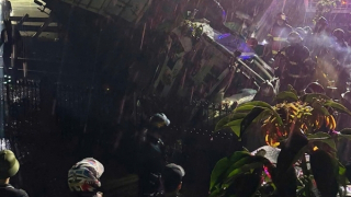 Điều tra nguyên nhân vụ xe tải bị tàu hỏa húc văng làm 2 người thương vong