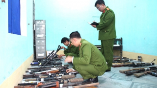 Hiệu quả công tác vận động giao nộp vũ khí, vật liệu nổ, công cụ hỗ trợ và pháo nổ ở Huế