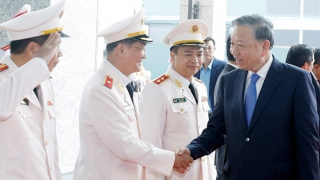 Party chief extends Tet greetings to Investigation Security Agency