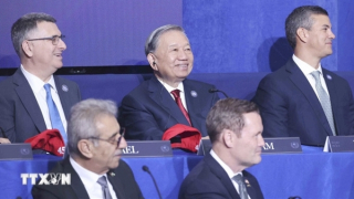 “Đối ngoại toàn diện ở tầm cao mới” vì hòa bình và phát triển