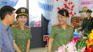 Đại tá Võ Thị Hoài Ngọc được giới thiệu ứng cử đại biểu Quốc hội khóa XVI