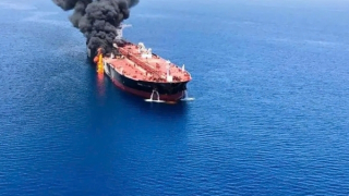 Kịp thời cứu 21 thuyền viên tàu MKD VYOM bị nạn  trên vùng biển Oman