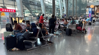 Đại sứ quán Mỹ tại Riyadh bị tấn công, Washington phát cảnh báo khẩn