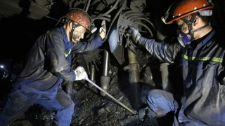 Tháng 2/2026, nhiều chỉ tiêu sản xuất của TKV vượt mức đề ra