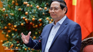 PM calls for proactive, timely, effective response to new global developments