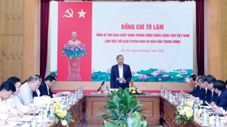 Party chief urges upholding of ideological orientation, unity of will