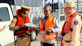 Tăng cường bảo đảm an toàn giao thông đường thủy ở Vĩnh Long