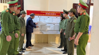 Chủ động từ sớm, giữ vững từ cơ sở, bảo đảm tuyệt đối an ninh cuộc bầu cử