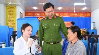 Công an các tỉnh miền Tây Nam bộ tăng cường công tác tuyên truyền bầu cử