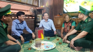 Đôi bờ Sê Băng Hiêng