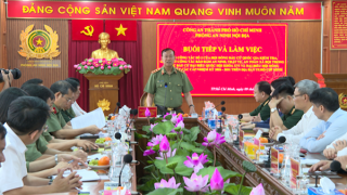 Thượng tướng Lê Tấn Tới kiểm tra công tác bảo đảm ANTT phục vụ bầu cử tại TP Hồ Chí Minh