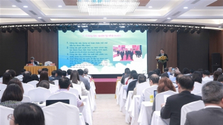 Xuất bản vẫn phụ thuộc vào mảng sách giáo dục, chật vật vì sách giả, sách lậu