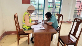 Phạt xe khách 153 triệu đồng vì chở vượt 28 người so với quy định