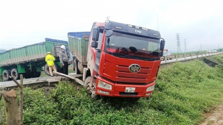 Nỗi ám ảnh mang tên xe "hai khúc"