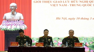 Giao lưu hữu nghị quốc phòng biên giới Việt Nam- Trung Quốc