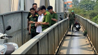 Khởi tố vụ tàu Thành Đạt 86 tông hỏng cầu Ghềnh